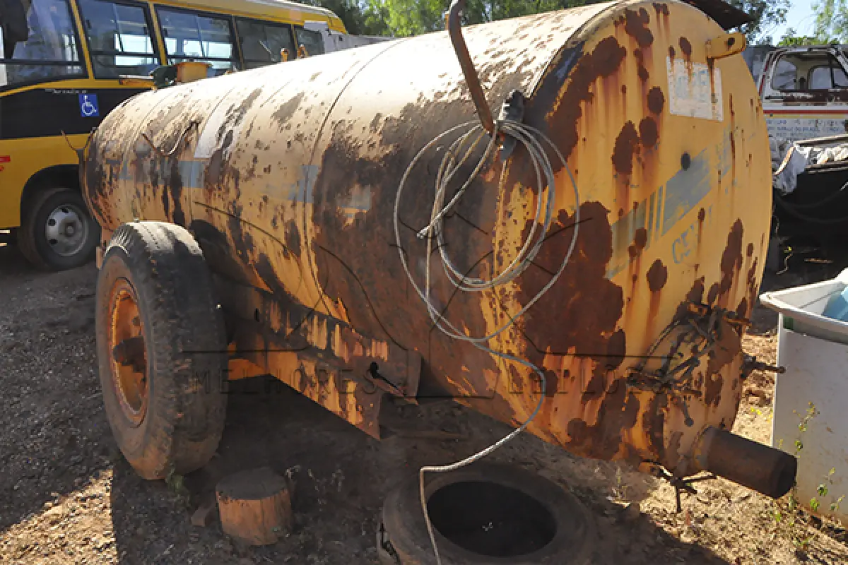 LOTE 014 - TAMQUE REBOQUE - COR AMARELO