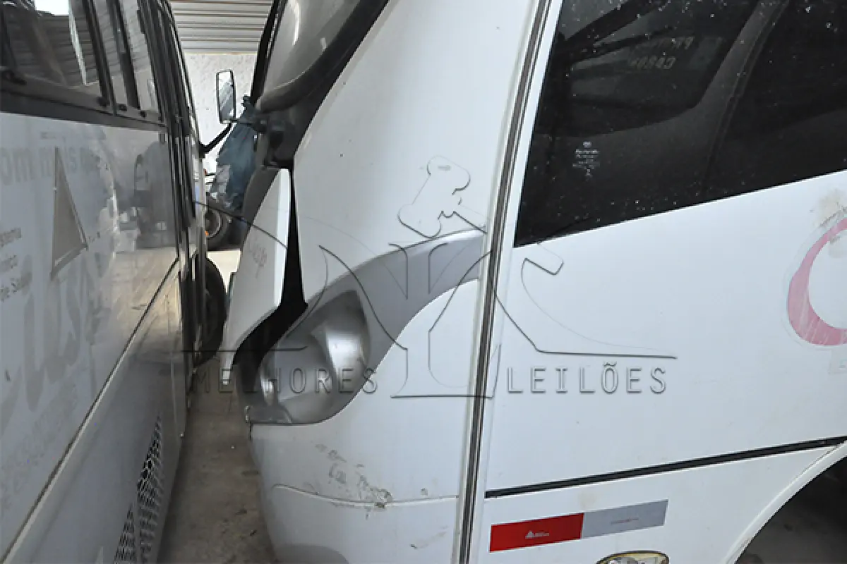 LOTE 007 - M. BENZ MASCA GRANMICRO O - ANO 2013 2014