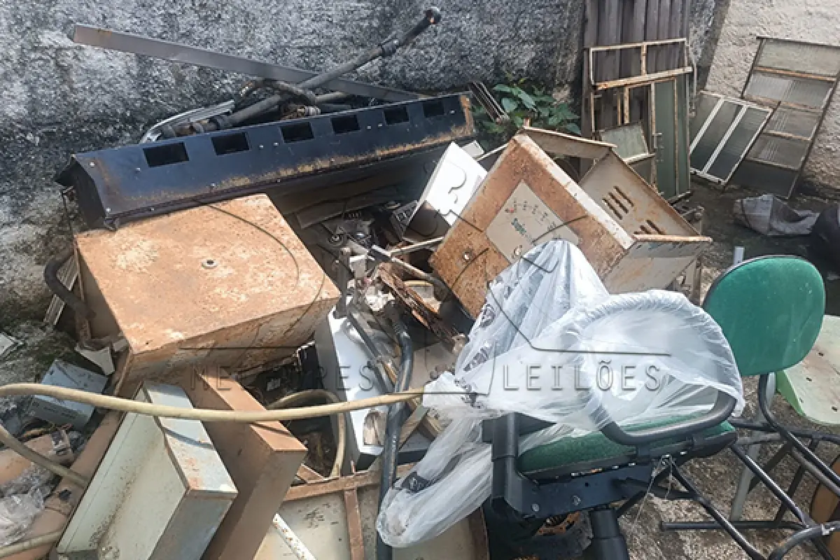 LOTE 013 - SUCATA DERIVADO SAUDE