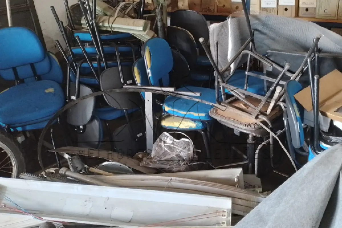 LOTE 002 - 01/02 - VEICULO FIAT 147 - GMG-3849 - 1986 1986. - 02/02 SUCATA DERIVADO OBRA.