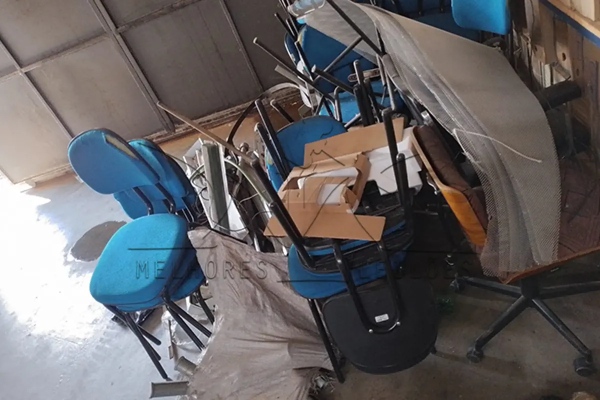 LOTE 002 - 01/02 - VEICULO FIAT 147 - GMG-3849 - 1986 1986. - 02/02 SUCATA DERIVADO OBRA.