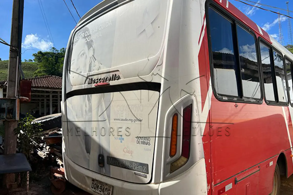 LOTE 009 - M. BENZ MASCAR GRANMICRO O - ANO 2013 2014