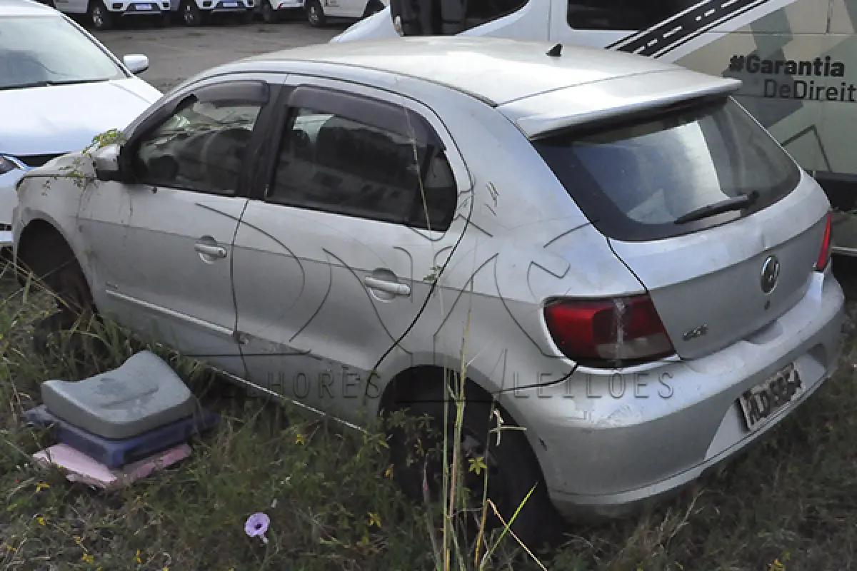LOTE 010 - VW GOL 1.6 -- ANO 2011 2012