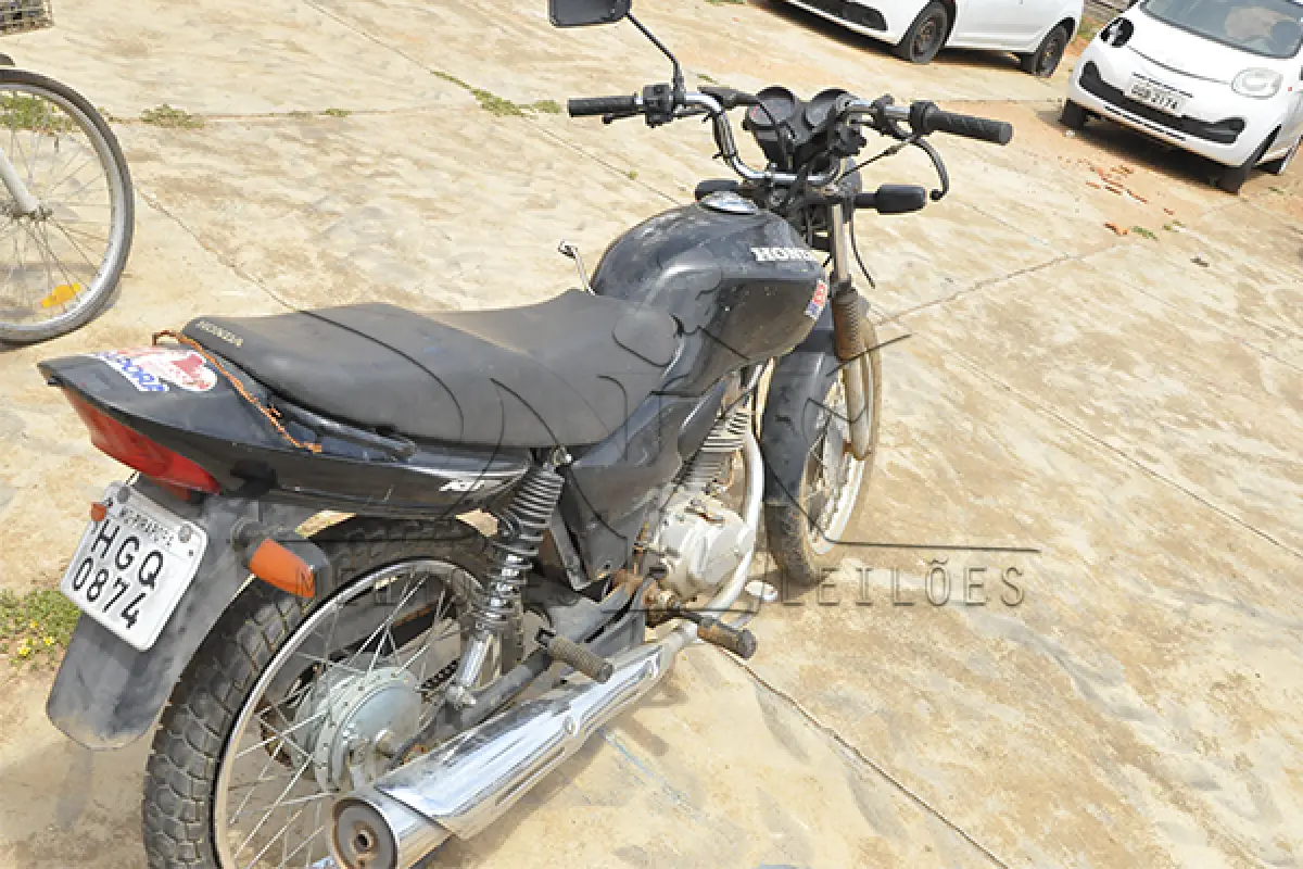 LOTE 041 - HONDA CG 125 FAN - PLACA HGQ-0874 - ANO 2007 2008