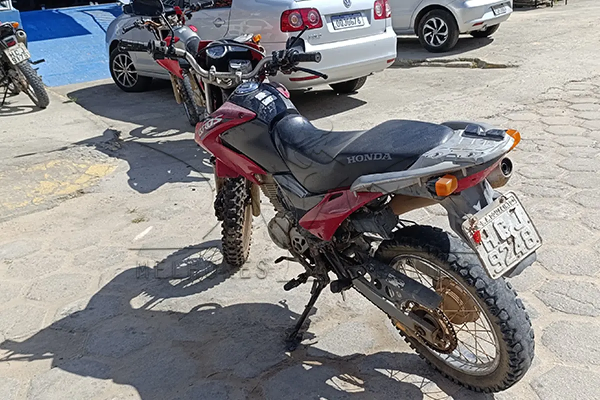 LOTE 004 - HONDA NXR 150 BROS ESD - ANO 2012 2012