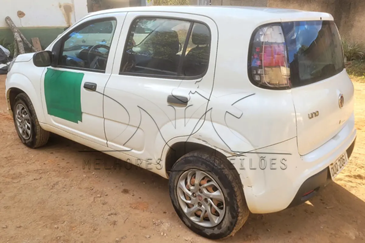LOTE 016 - FIAT UNO ATTACTIVE 1.0 - ANO 2019 2020