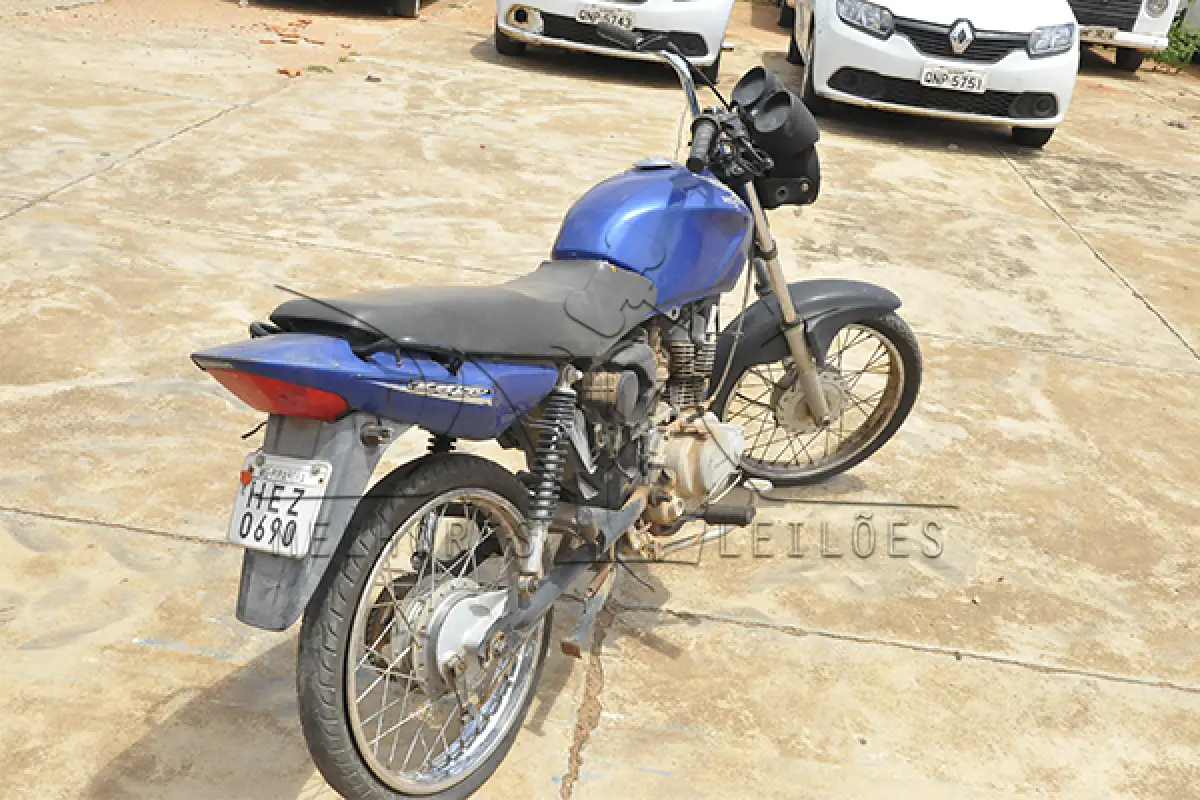 LOTE 042 - HONDA CG 150 TITAN ES - PLACA HEZ-0690 - ANO 2007 2007