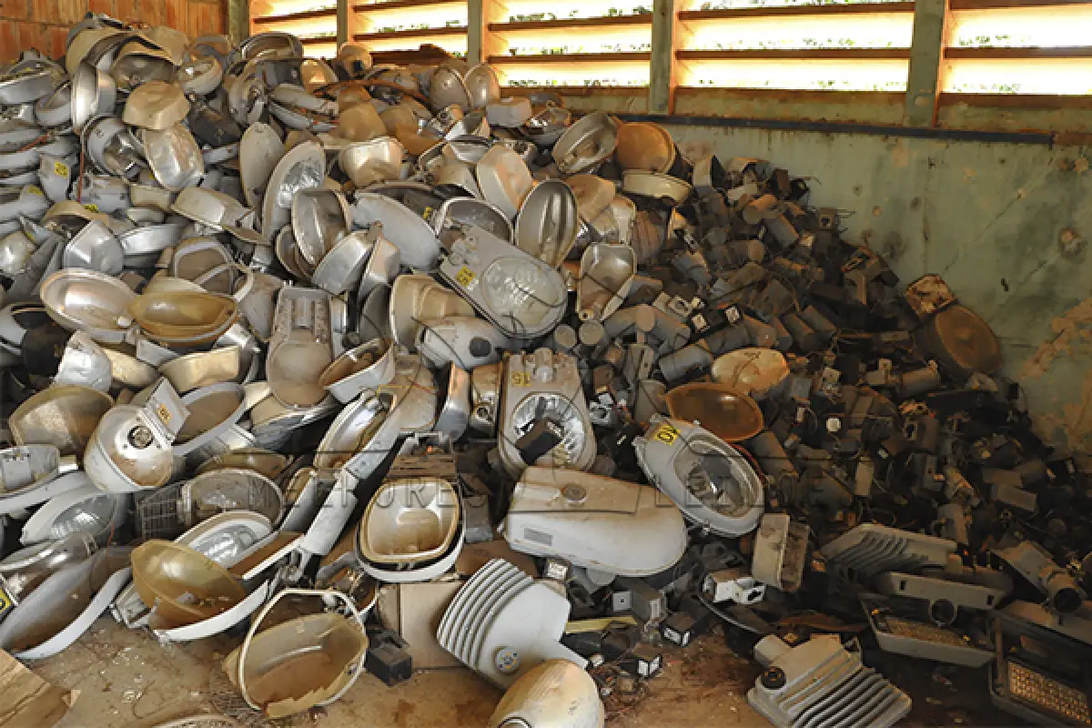 LOTE 048 - SUCATA  - ELÉTRICA