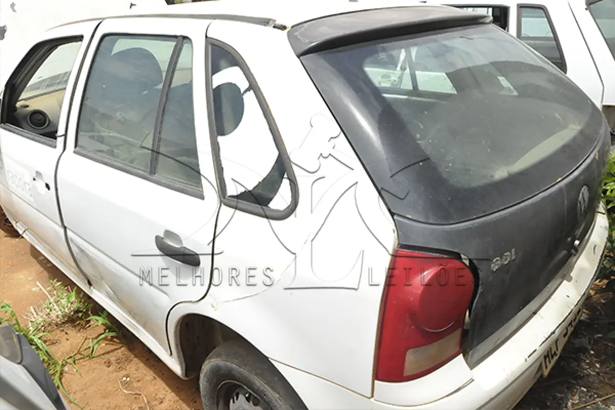 LOTE 031 - VW GOL 1.0 GIV - PLACA HLF-5432 - ANO 2010 2011