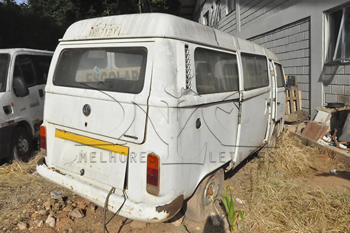LOTE 002 - VW KOMBI - PLACA HMN-7121 - ANO 2007 2008