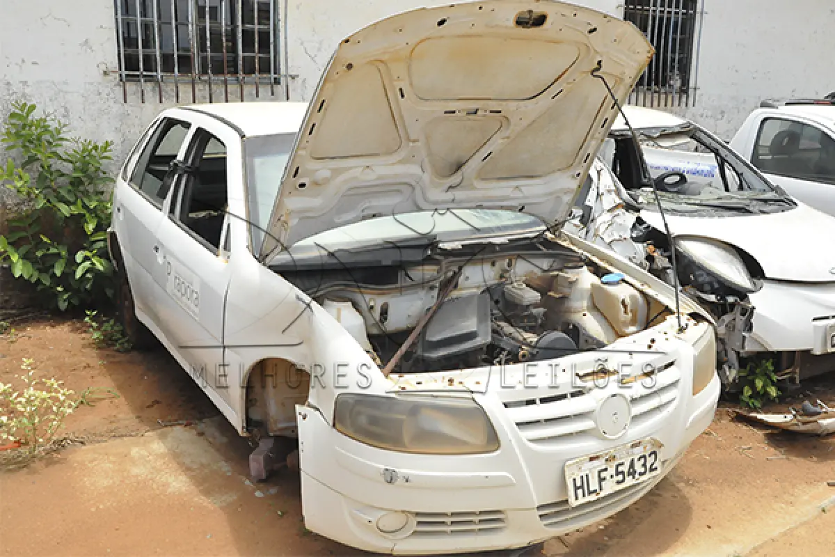 LOTE 031 - VW GOL 1.0 GIV - PLACA HLF-5432 - ANO 2010 2011