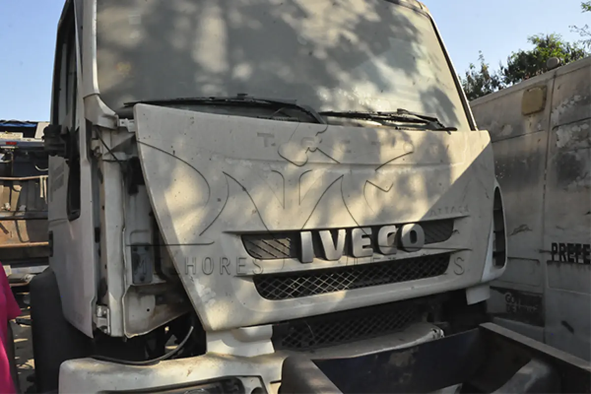 LOTE 019 - IVECO TECTOR 170E21 - ANO 2016 2017 - PLACA PYB-2720