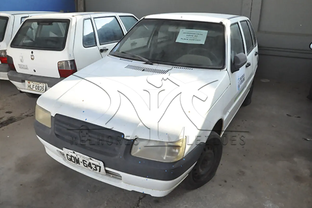 LOTE 008 - FIAT UNO MILLE ECONOMY - ANO 2012 2013 - PLACA GOW-6437