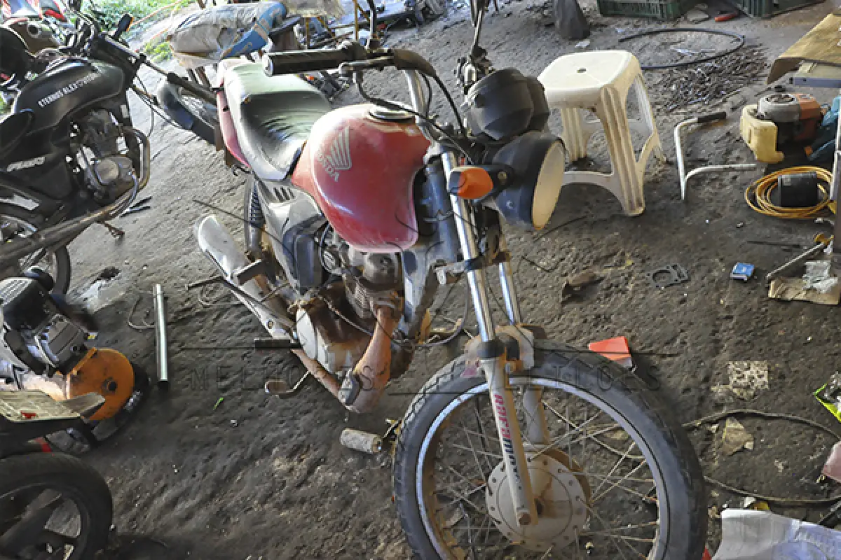 LOTE 003 - HONDA CG 125 FAN KS - ANO 2013 2013 - PLACA OQK-8245