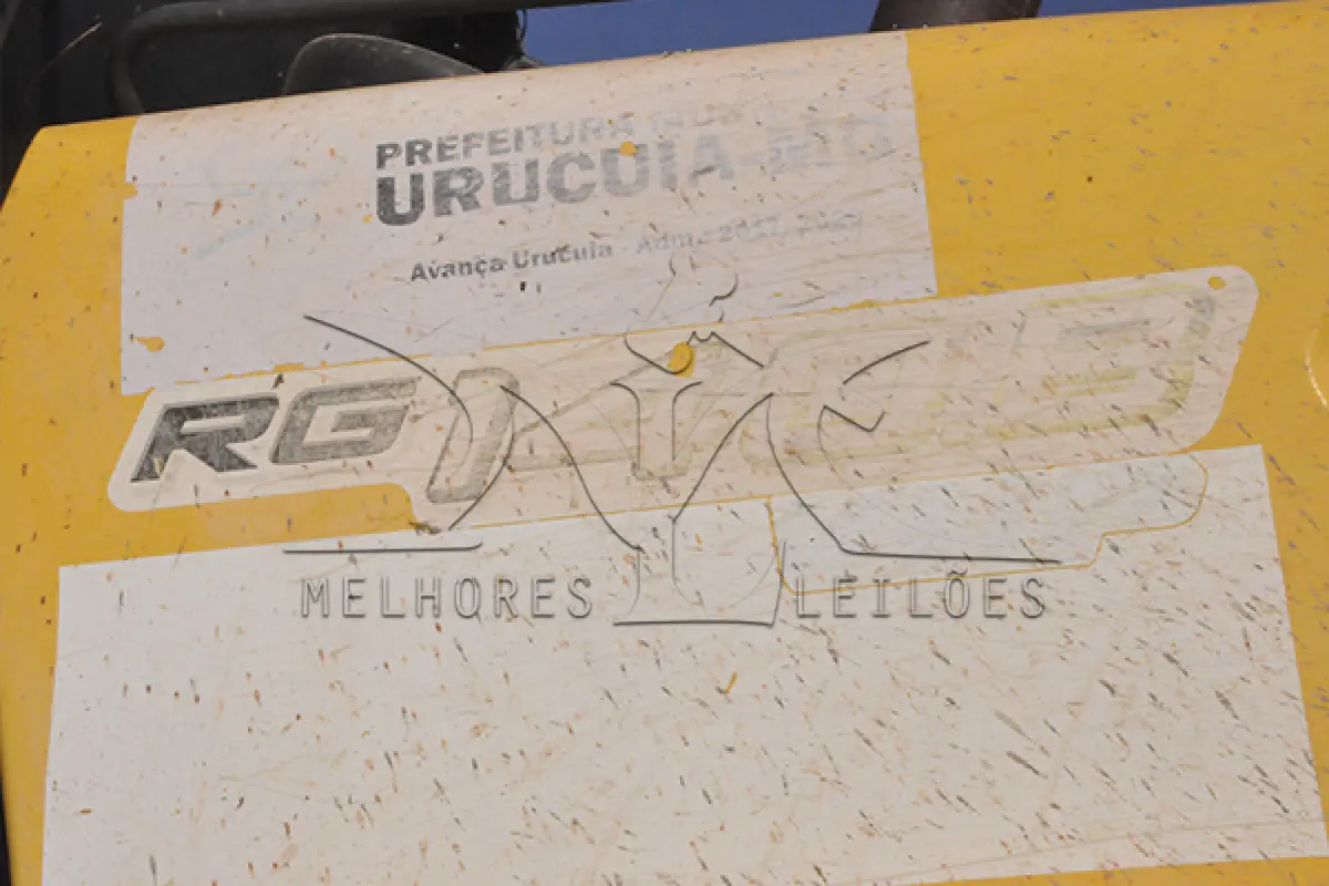 LOTE 042 - PATROL NEW HOLLAND - ANO 2013