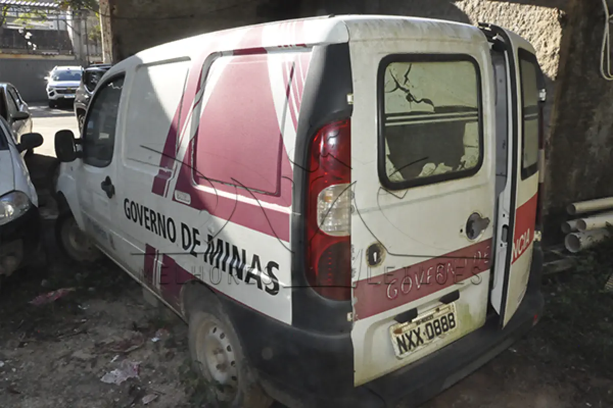 LOTE 006 - FIAT DOBLÔ RONTAN AMB2 - ANO 2011 2012 - PLACA NXX-0888