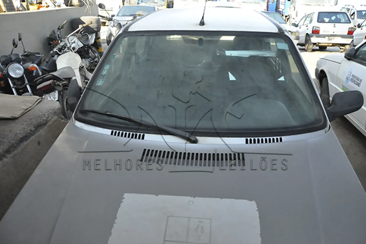 LOTE 007 - FIAT UNO MILLE ECONOMY - ANO 2013 2013 - PLACA OQE-5296