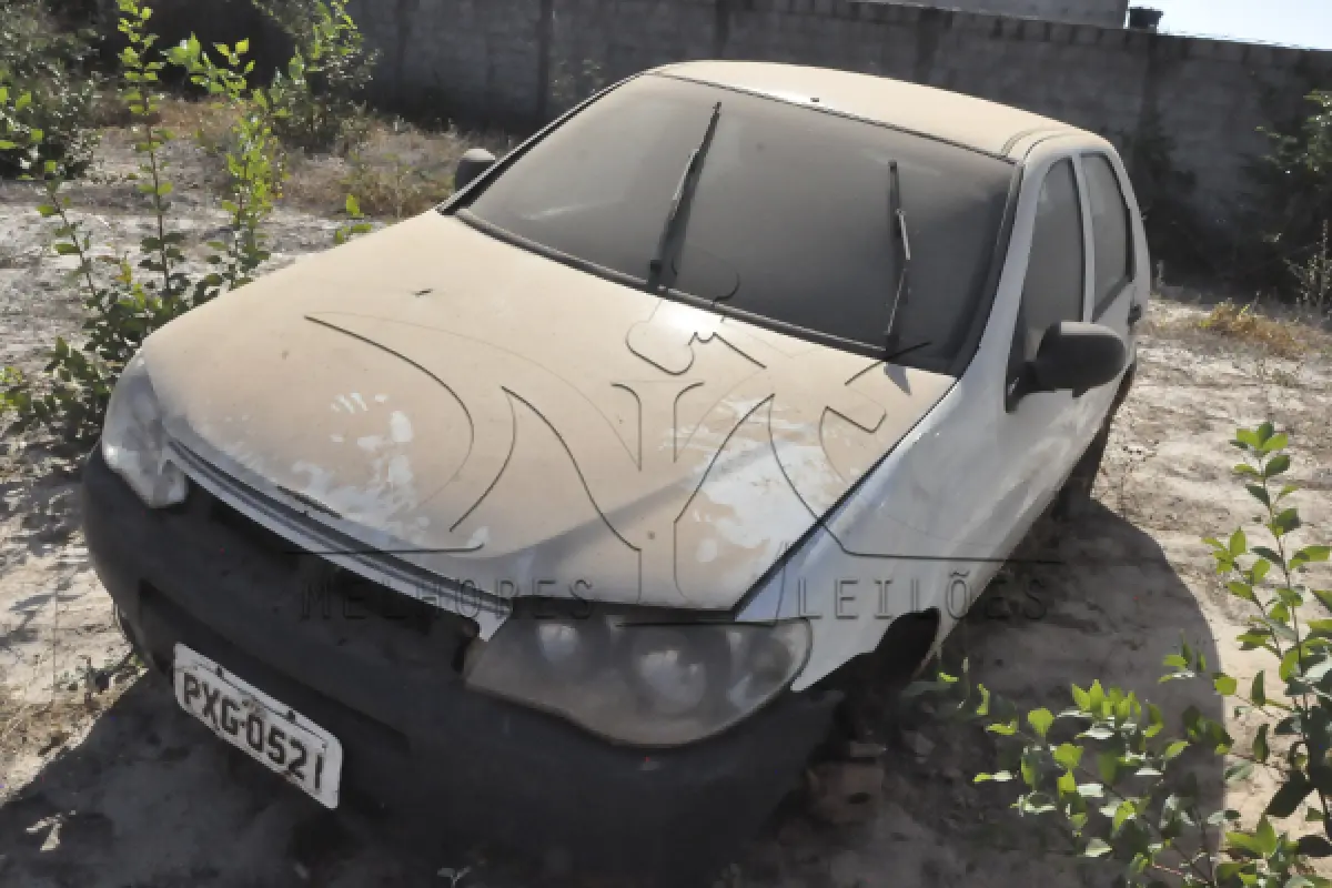 LOTE 005 - FIAT PALIO FIRE - ANO 2015 2016 - PLACA PXG-0521