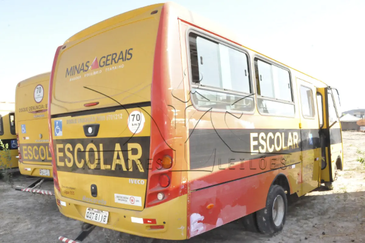 LOTE 033 - IVECO WAYCLASS 70C17HDE - ANO 2018 2019 - PLACA QOT-8118