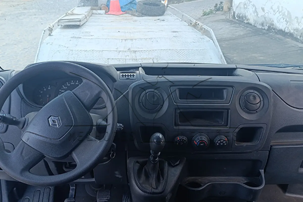 LOTE 011 - RENAULT MASTER MARIM PAS - ANO 2020 2021