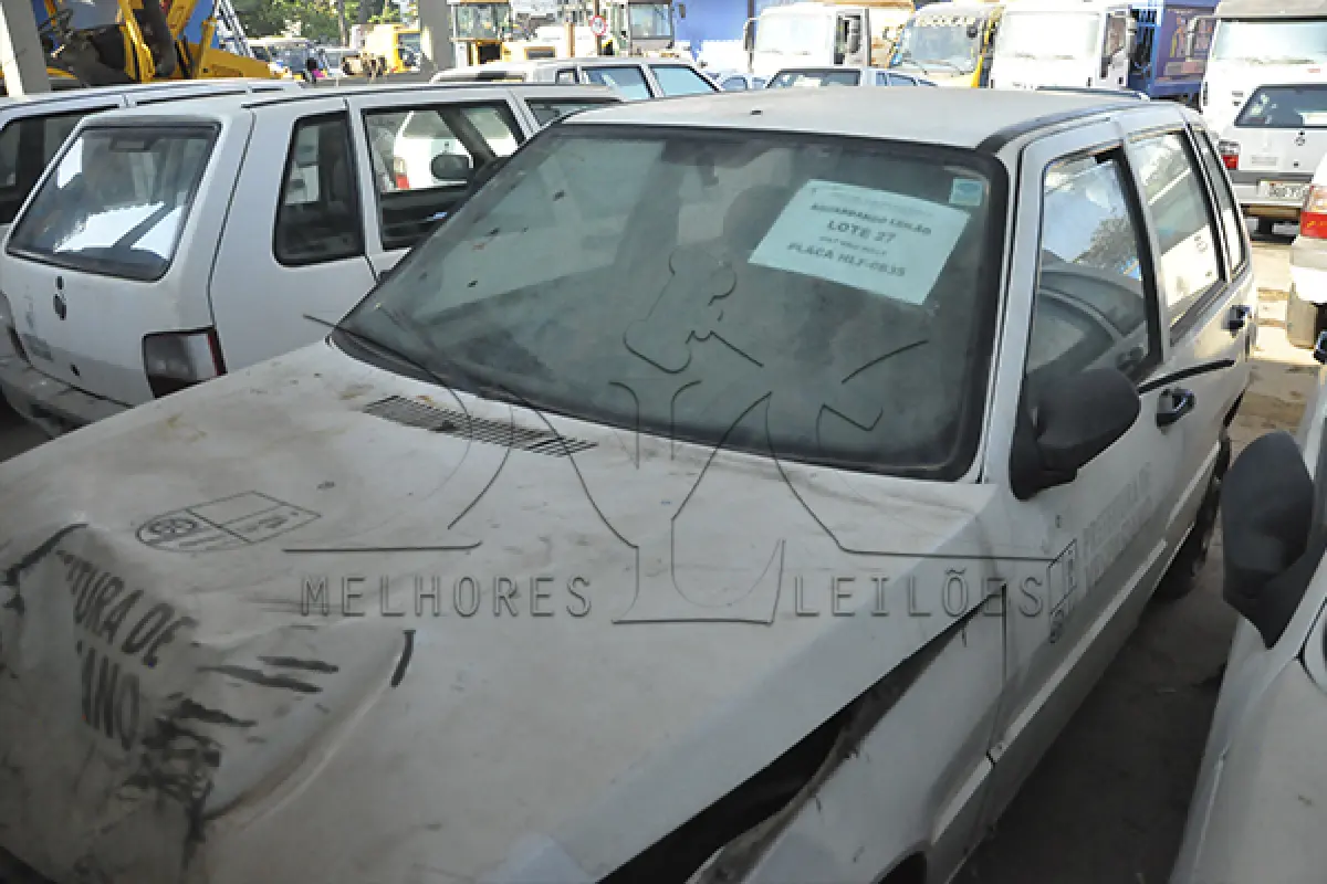 LOTE 005 - FIAT UNO MILLE ECONOMY - ANO 2009 2010 - PLACA HLF-0835