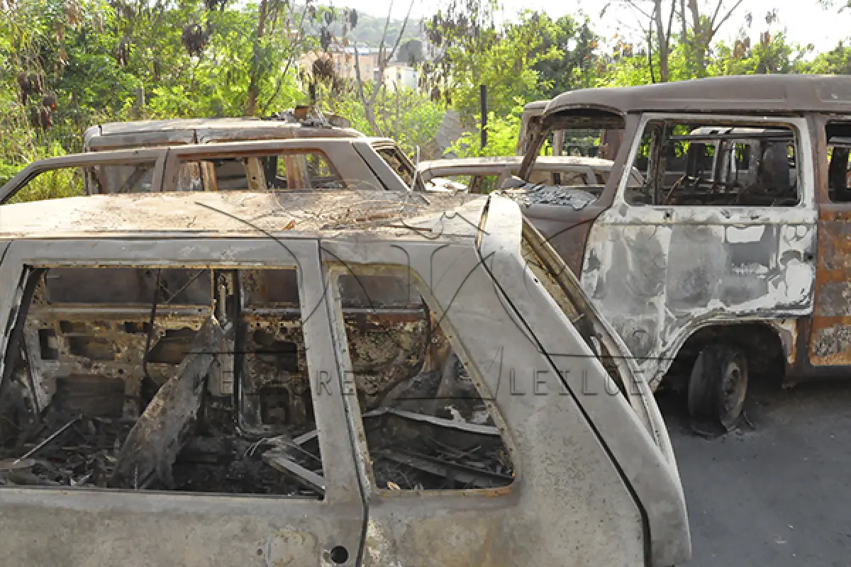 LOTE 026 - SUCATAS 12 VEICULOS - CERTIDÃO DE BAIXA DETRAN