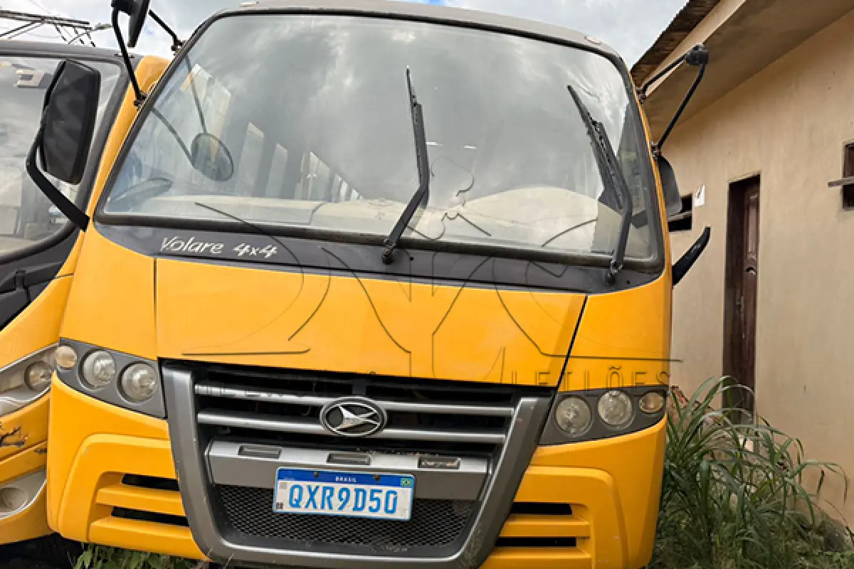LOTE 009 - MPOLO VOLARE V8L 4X4 EO - PLACA QXR9D50 - ANO 2014 2015