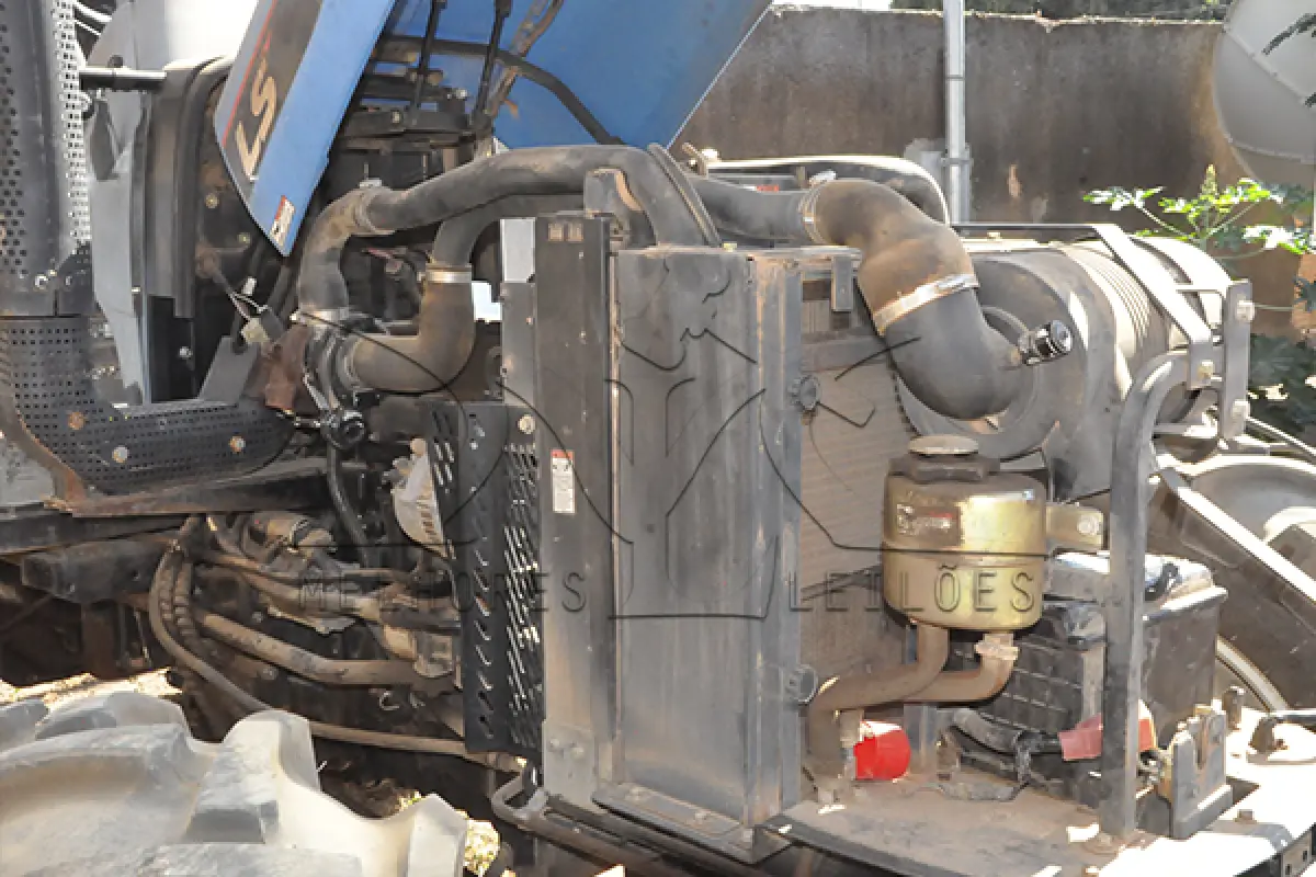 LOTE 041 - TRACTOR PLUS 80 - ANO 2023