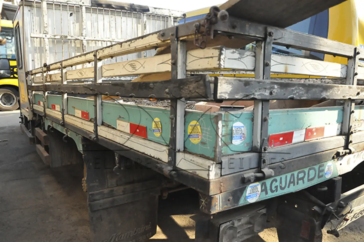 LOTE 012 - IVECO DAILY 70C16HDCS - ANO 2010 2011 - PLACA HLF-6499