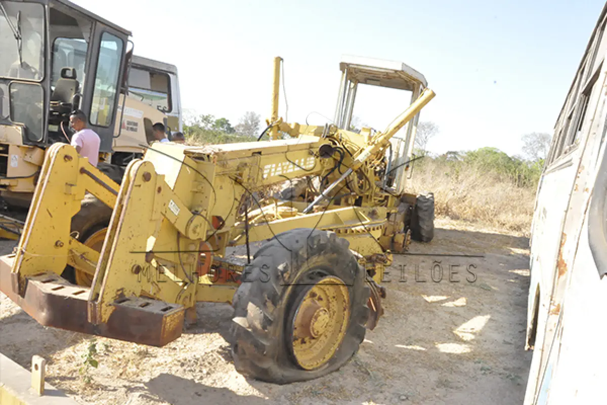 LOTE 044 - SUCATA - PATROL FIATLLIS FG70A SERIE B