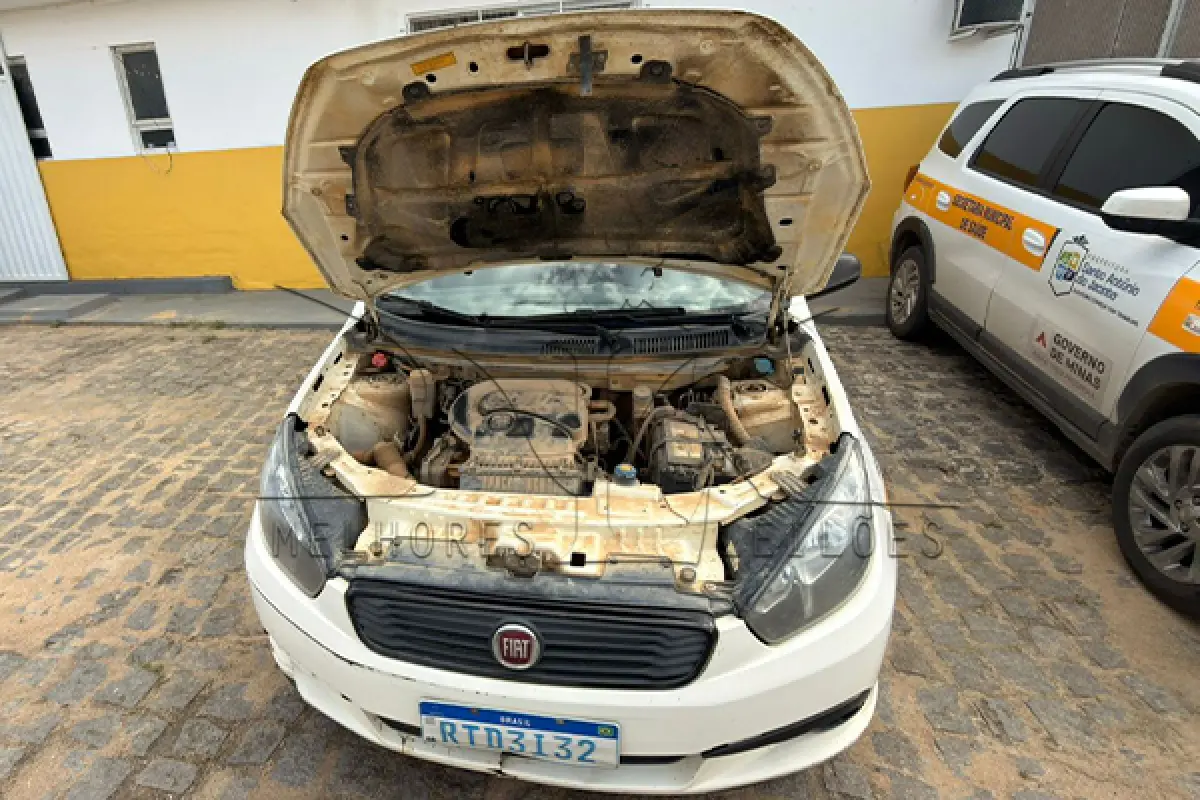 LOTE 004 - FIAT SIENA 1.4 - PLACA RTD3I32 - ANO 2021 2021