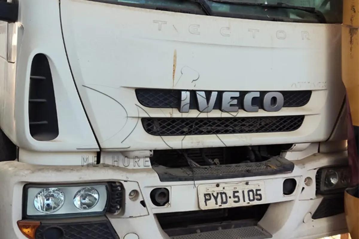 LOTE 016 - IVECO TECTOR 170E21 - ANO 2016 2017 - PLACA PYD-5105