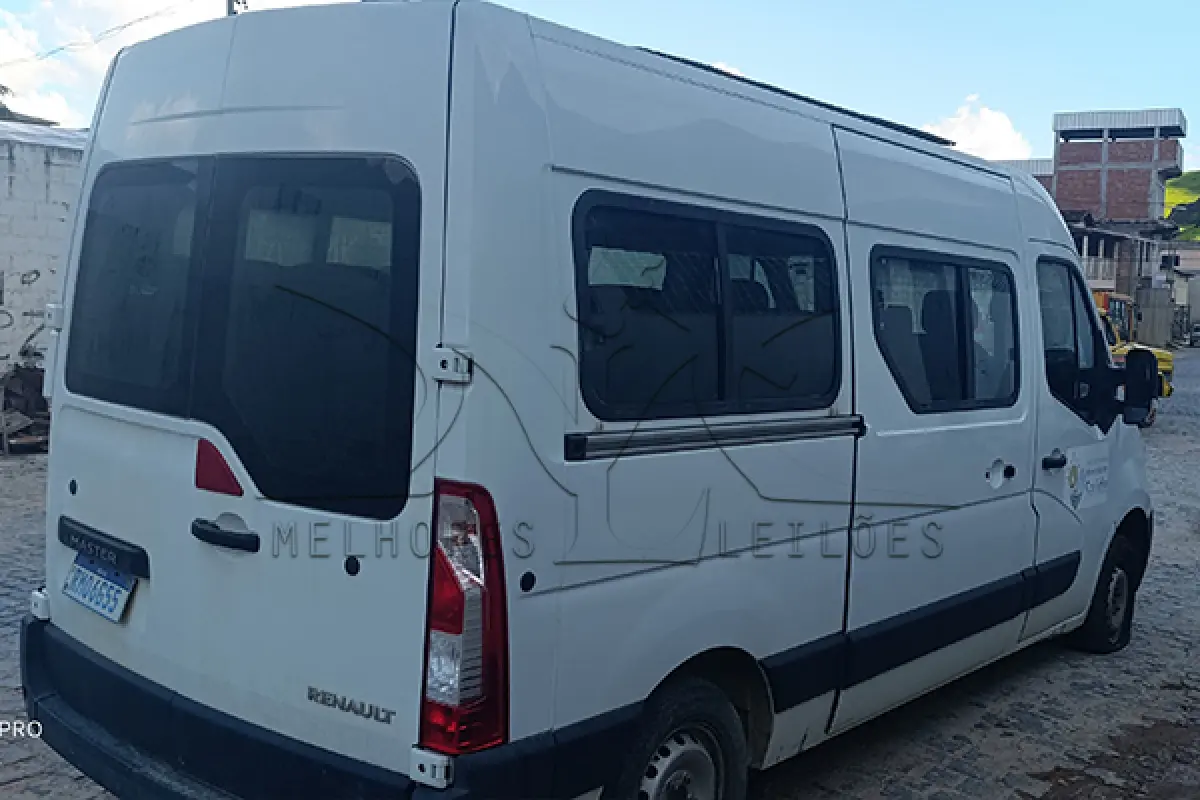 LOTE 011 - RENAULT MASTER MARIM PAS - ANO 2020 2021