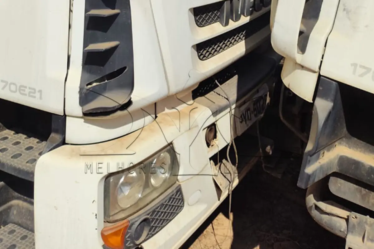 LOTE 017 - IVECO TECTOR 170E21 - ANO 2016 2017 - PLACA PYD-5028