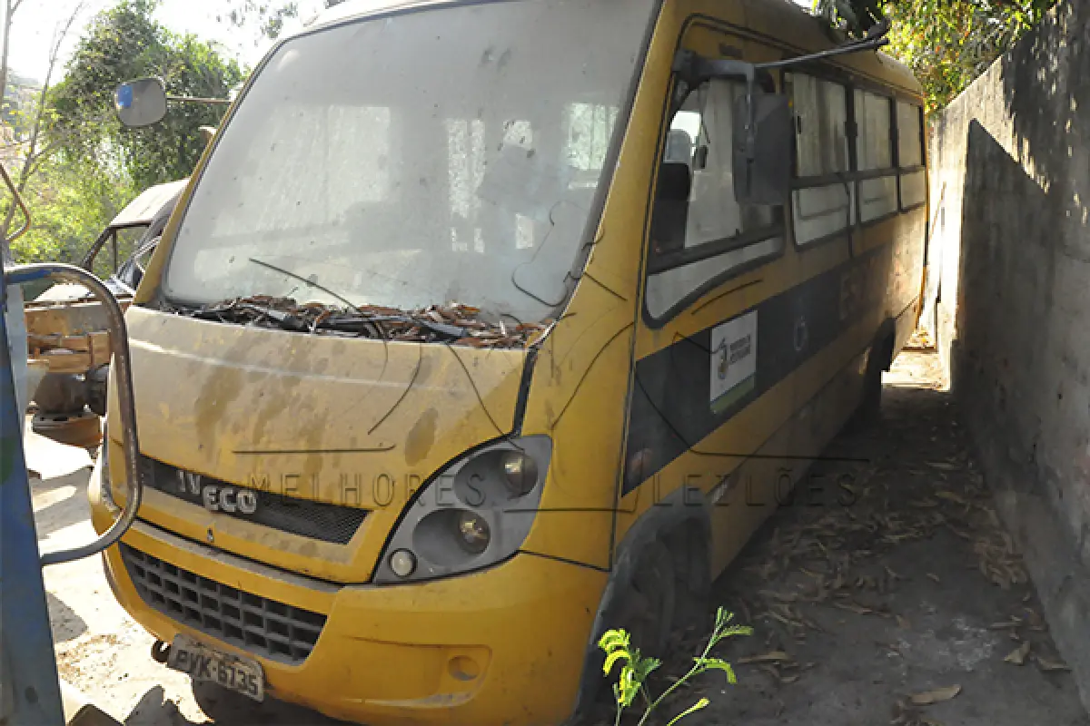 LOTE 024 - IVECO CITYCLASS 70C17 - ANO 2014 2014 - PLACA PVK-6735