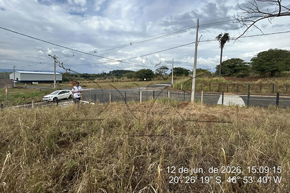 LOTE 020 - LOTEAMENTO ESTANCIA GRANDE RIO - MATRICULA 30605 - ÁREA DO LOTE 2.082,74