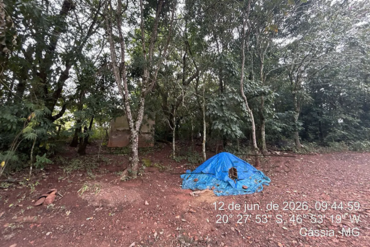 LOTE 021 - PRAIAS DO LAGEADO II - MATRICULA 19.280 - ÁREA DO LOTE 1.925,00