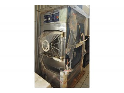 LOTE 008 - AUTOCLAVE SERCON