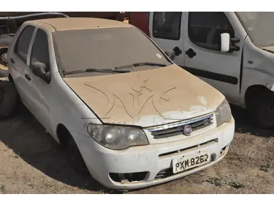 LOTE 004 - FIAT PALIO FIRE - ANO 2016 2016 - PLACA PXM-8262