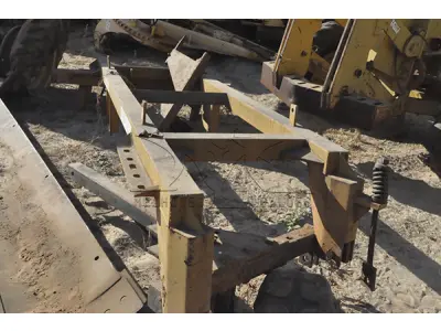 LOTE 045 - SUCATA - GRADE