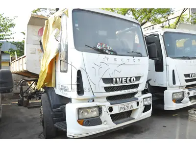 LOTE 013 - IVECO TECTOR 170E21 - ANO 2016 2017 - PLACA PYB-2719