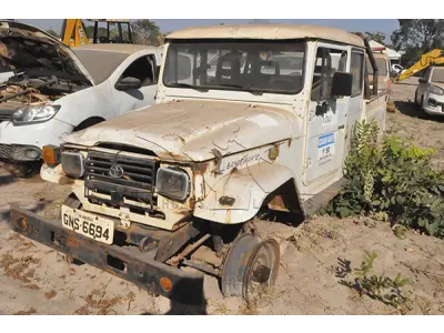 LOTE 029 - TOYOTA BAND BJ55LP 2BL - ANO 1995 1995 - PLACA GNS-6694