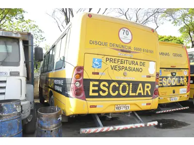 LOTE 023 - VW 15.190 EOD ESCOLAR HD - ANO 2012 2013 - PLACA NXX-1753