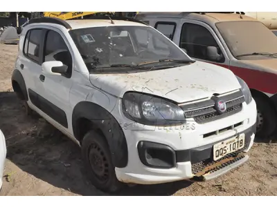 LOTE 017 - FIAT UNO WAY 1.0 E - ANO 2018 2019 - PLACA QQS-1078
