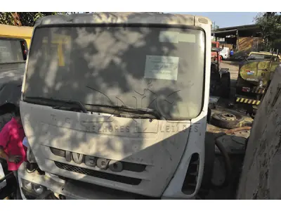 LOTE 019 - IVECO TECTOR 170E21 - ANO 2016 2017 - PLACA PYB-2720