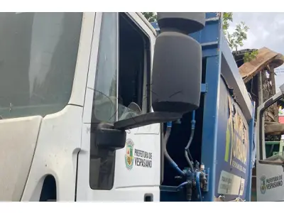 LOTE 015 - IVECO TECTOR 170E21 - ANO 2016 2017 - PLACA PYD-5036