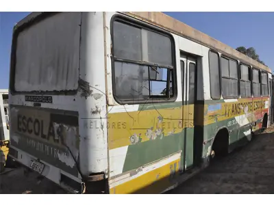 LOTE 038 - M.BENZ OF 1318 - ANO 1996 1996 - PLACA LBB-6142