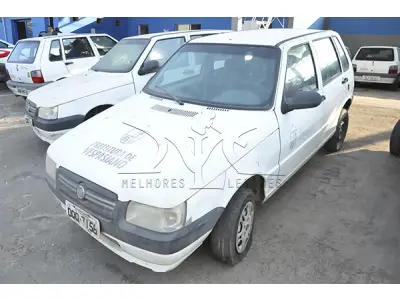 LOTE 002 - FIAT UNO MILLE ECONOMY - ANO 2013 2013 - PLACA OQQ-7156
