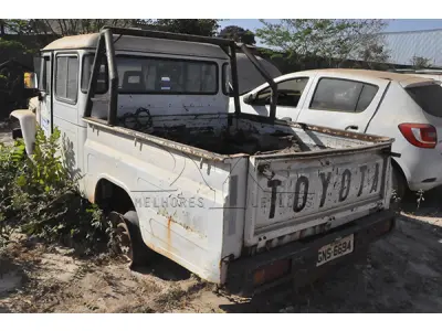 LOTE 029 - TOYOTA BAND BJ55LP 2BL - ANO 1995 1995 - PLACA GNS-6694