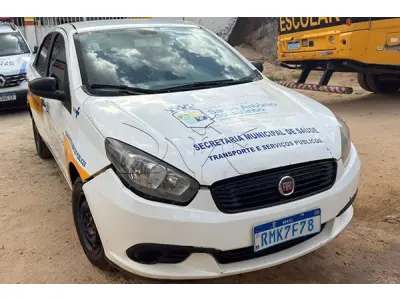 LOTE 003 - FIAT SIENA 1.4 - PLACA RMK7F78 - ANO 2020 2021